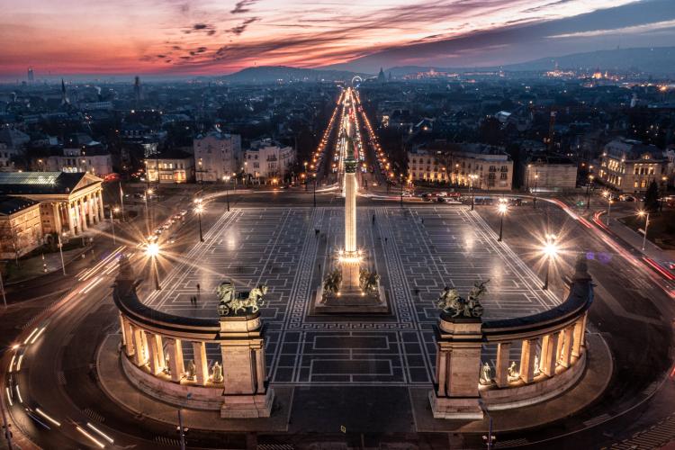 Heroes' Square